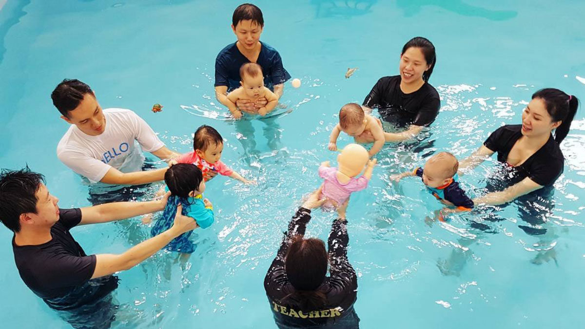 Little Splashes Aquatics - Infant Swimming Lesson Little Splashes Aquatics - Infant Swimming Lesson